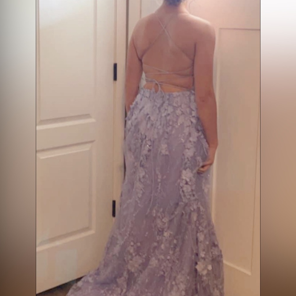 Prom dress - Picture 2 of 2